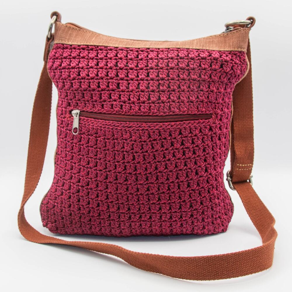 THE SAK Crochet Crossbody Bag Red Burgundy Knit Purse Zip Pocket Boho Vintage